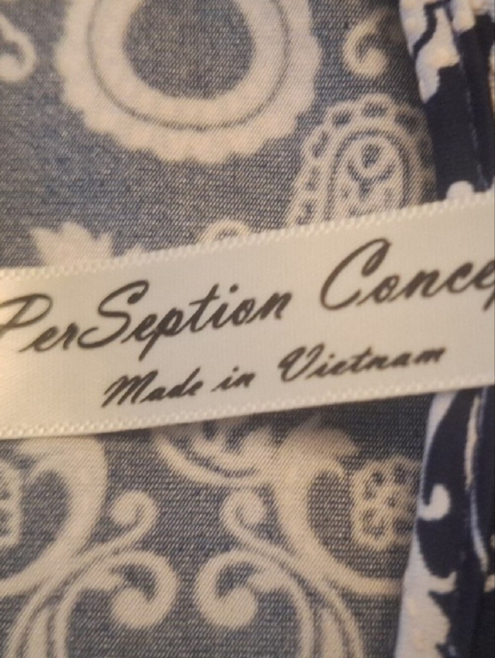 Accent or Textile Label - Picture 6 of 7